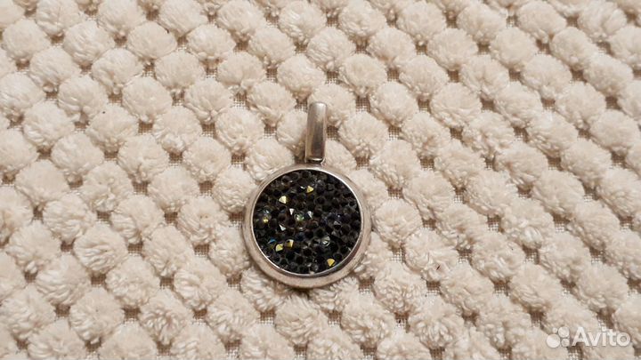 Кулон с кристаллами серебро