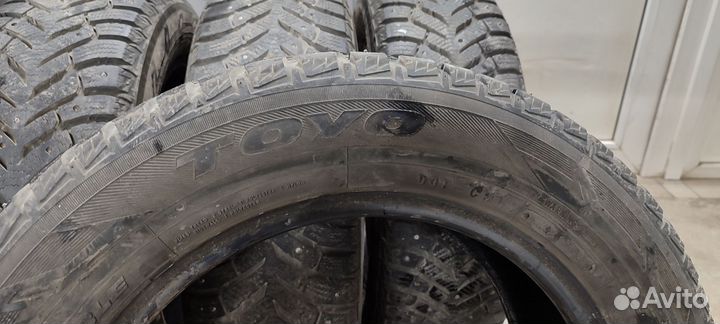 Toyo Observe Ice-Freezer 185/65 R15