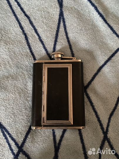 Фляга с портсигаром