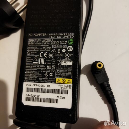 Зарядки для ноутбука 19V