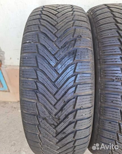 Michelin Alpin 6 205/55 R17 95V