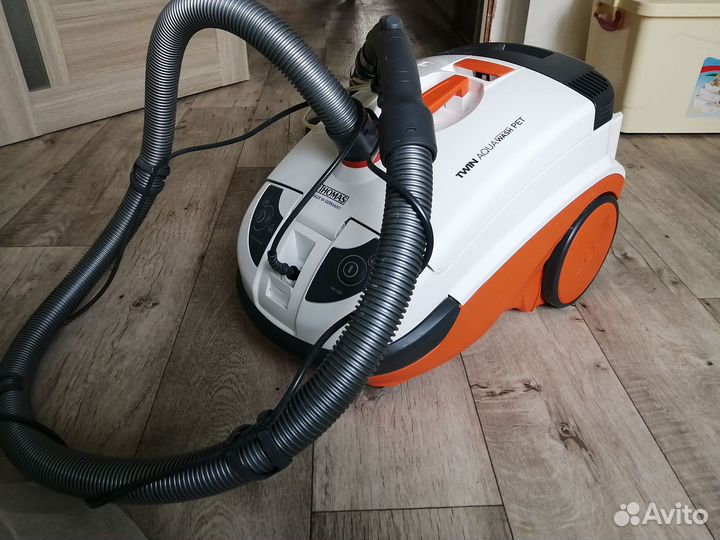 Пылесос Thomas twin Aquawash Pet