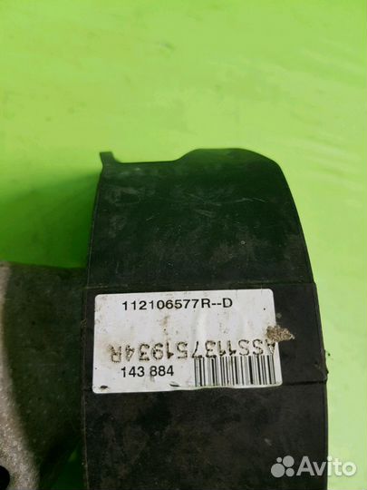 Опора двигателя правая Рено Логан 2 New, Сандеро 2