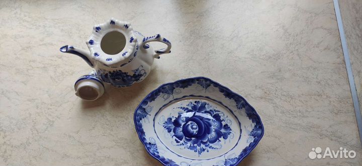 Набор посуды гжель