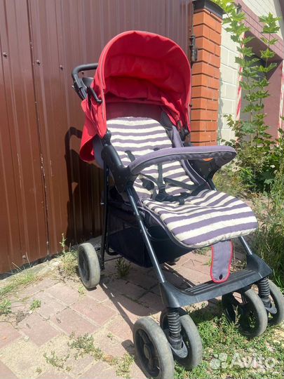 Прогулочная коляска
