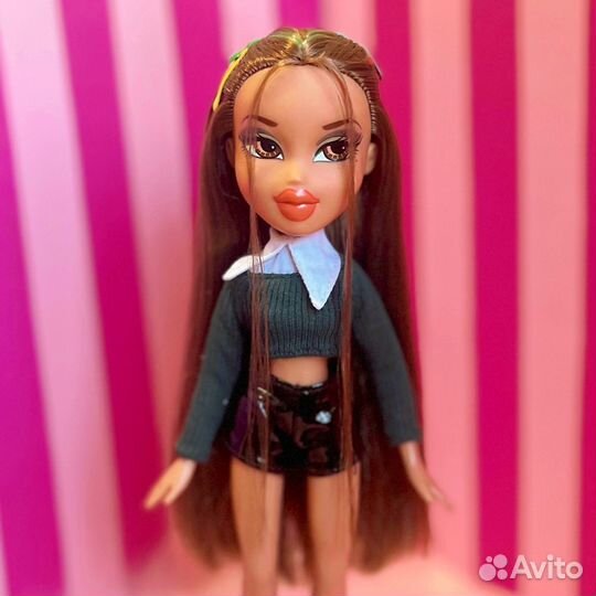 Кукла Bratz Yasmin Shrek