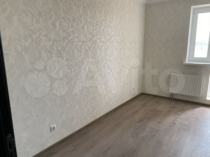 2-к. квартира, 55 м², 8/18 эт.