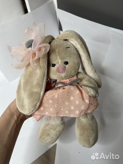 Плюшевый заяц