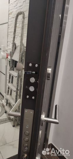 Аварийное вскрытие замков Открыть дверь замка Авто