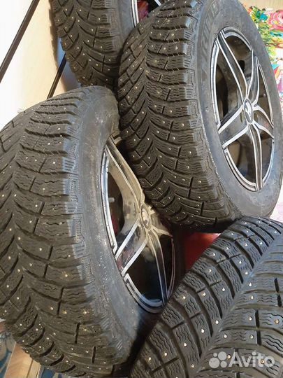Michelin 4x4 Alpin 195/65 R15