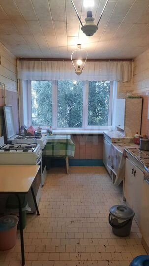 Комната 13,6 м² в > 9-к., 3/4 эт.