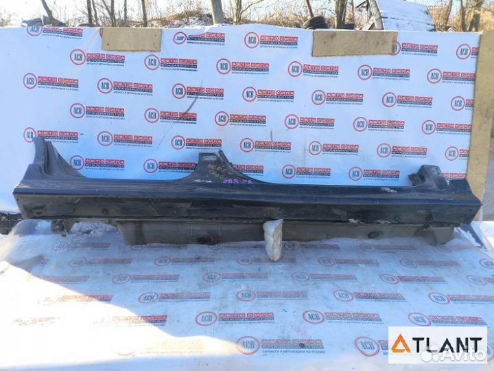 Порог кузова правая toyota funcargo