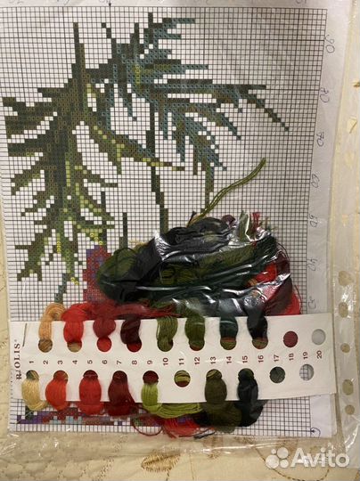 Остаток от набора вышивка крестиком Маки