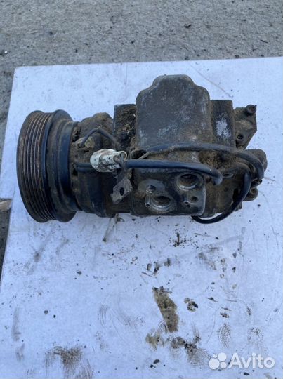 Компрессор кондиционера toyota camry VZV 20