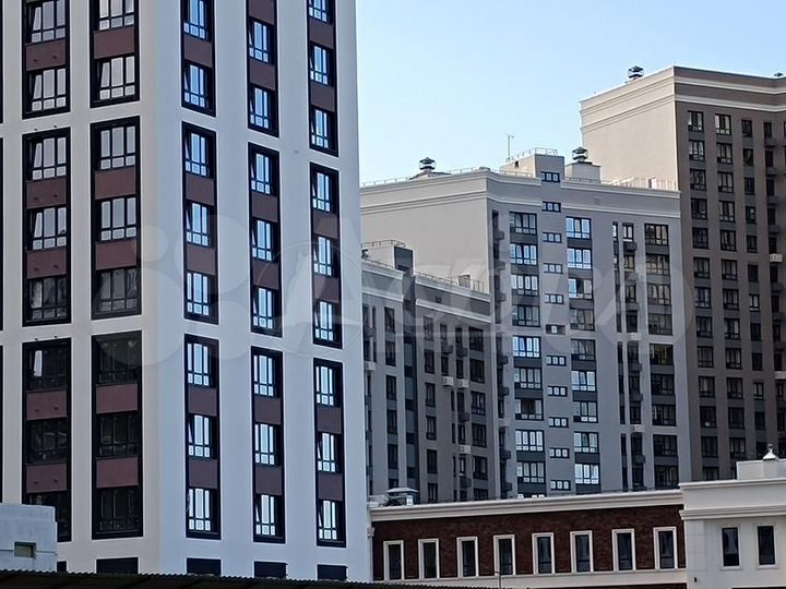 2-к. квартира, 76 м², 11/18 эт.