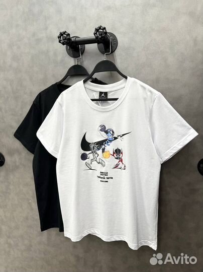 Футболка с принтом Nike