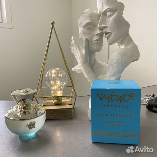 Туалетная вода Versace pour femme