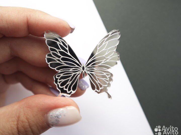 Необыкновенная брошь бабочка Золото/Серебро