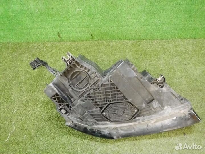 Фара левая Audi A8/S8