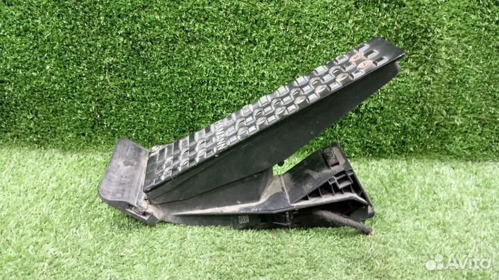 Педаль газа Bmw X6