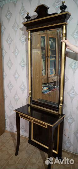 Трюмо с зеркалом старинное