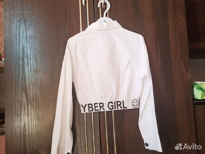 Школьная блузка 128-134 для девочки