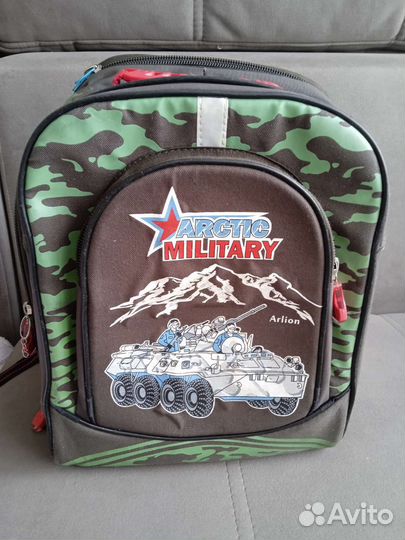 Школьный рюкзак