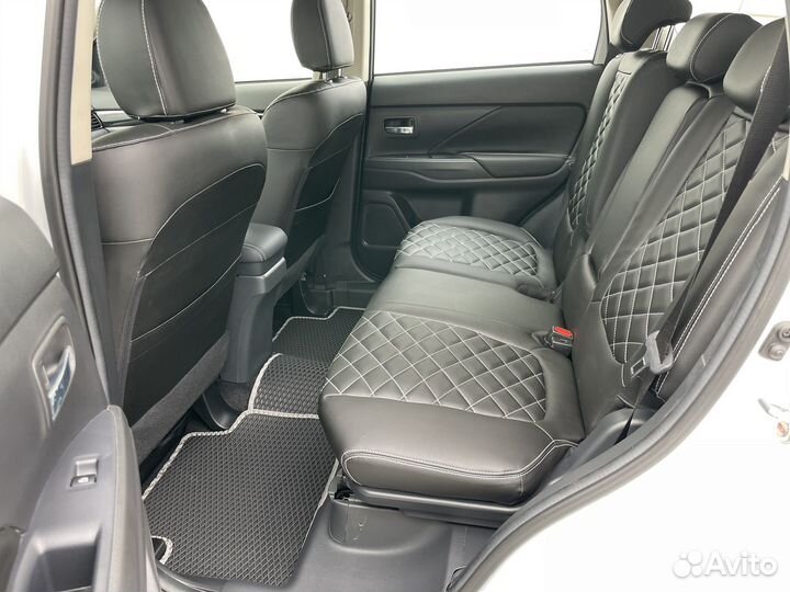 Mitsubishi Outlander 2.0 CVT, 2022, 27 км