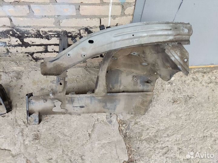 Лонжерон четверть передняя левая Порш Каен 955 957