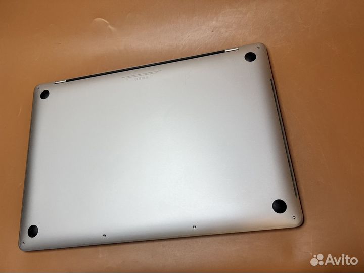 Apple macbook pro 15 2019 i9/512/254 цикла