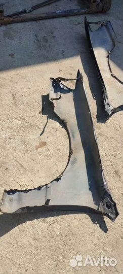 Крыло переднее правое Тойота виста v30