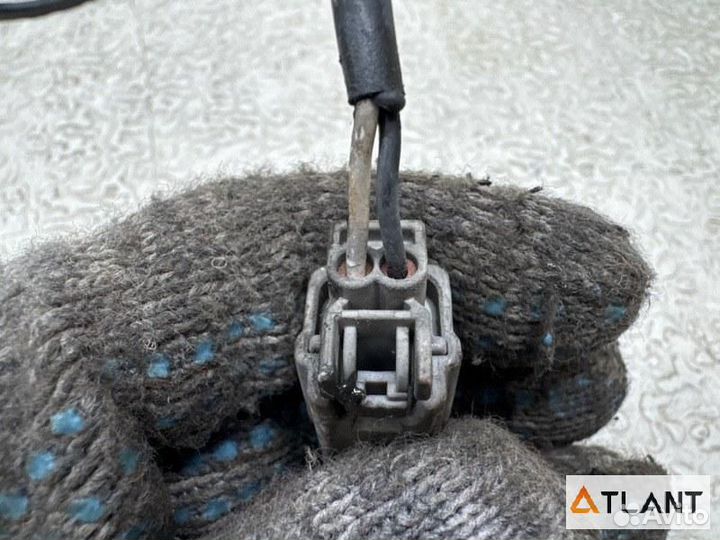 Датчик abs передний левый nissan serena