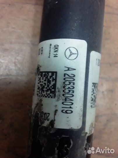 Mercedes w205 полуось задняя правая