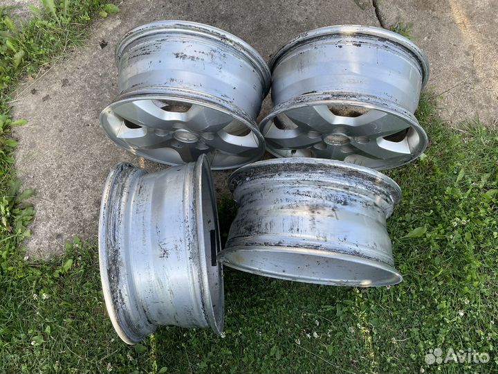 Колёсные диски r16