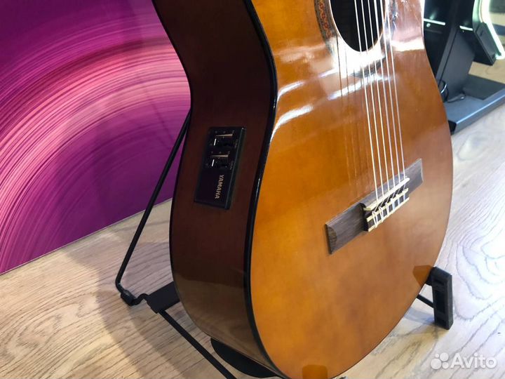 Yamaha CX40 - классическая гитара