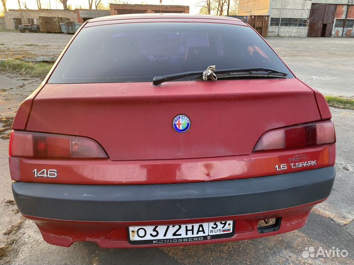 В разбор Alfa Romeo 146 1.6,120 л.с., 1998 г.в