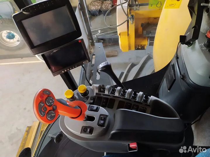 Комбайн New Holland СХ, 2014