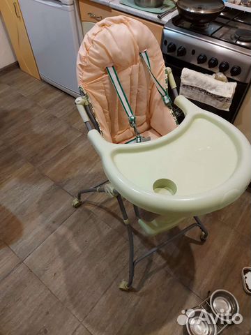 Стульчик для кормления
