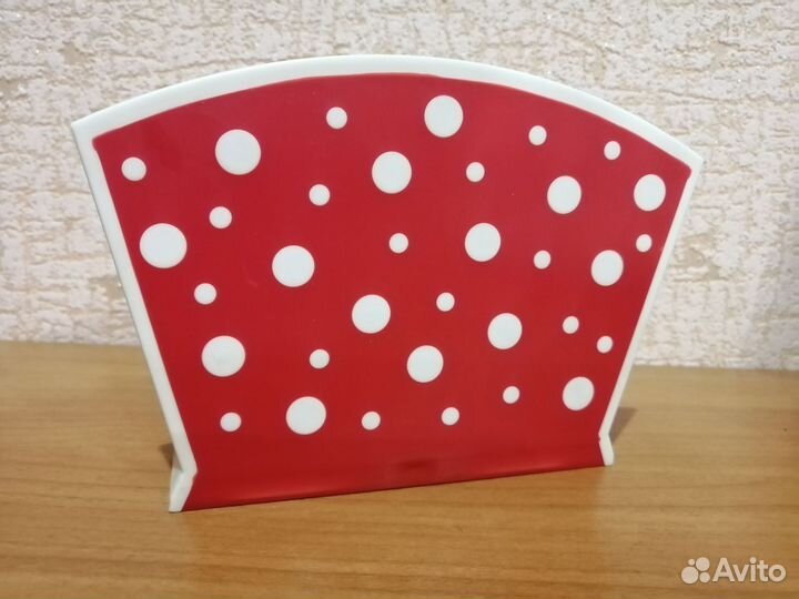 Салфетница новая