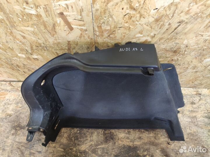 Обшивка багажника левая Audi A3 8P рестайлинг 2