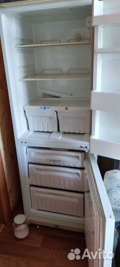 Холодильник бу stinol