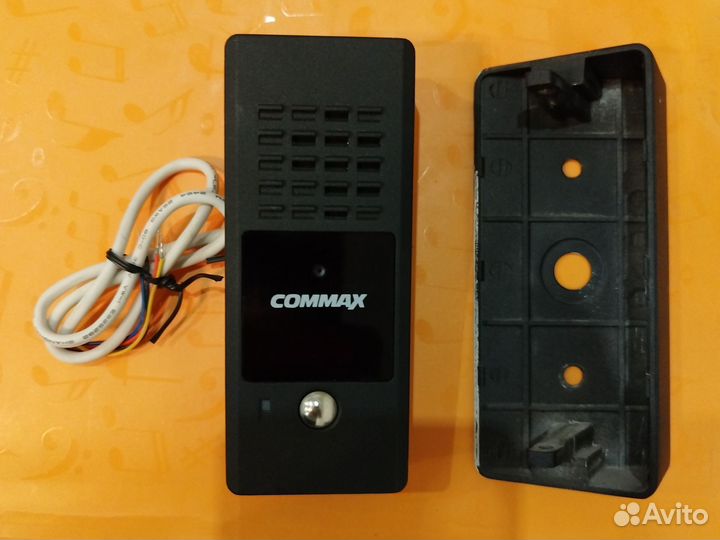 Вызывная панель видеодомофон Commax ч/б