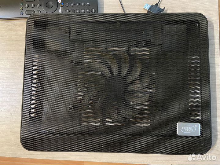 Подставка с охлаждением для ноутбука