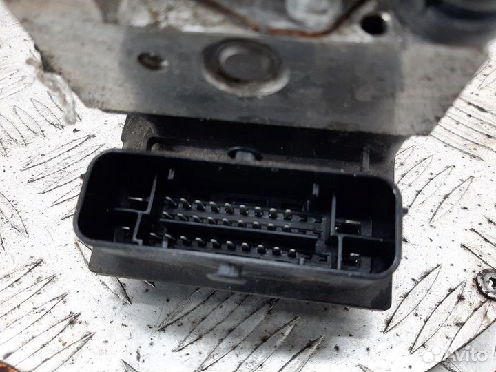 Блок ABS для Opel Corsa D 93195839