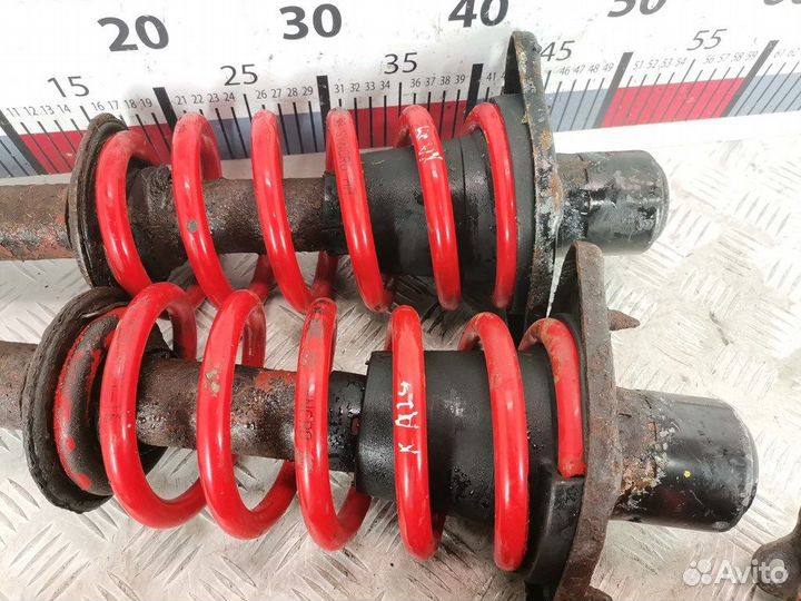 Стойка для Volkswagen Passat 5 GP