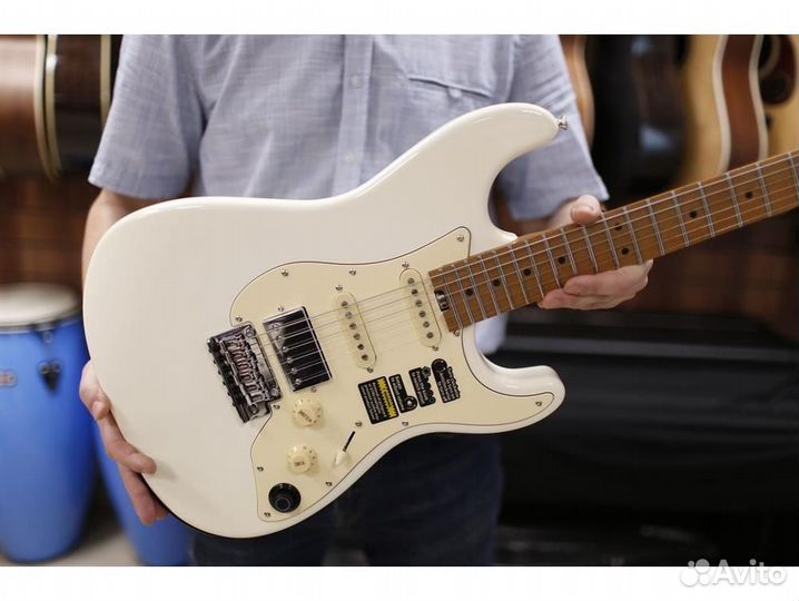 Mooer gtrs S801 White - Электрогитара со встроенны