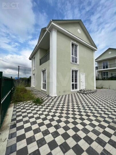 Коттедж 140,9 м² на участке 3 сот.