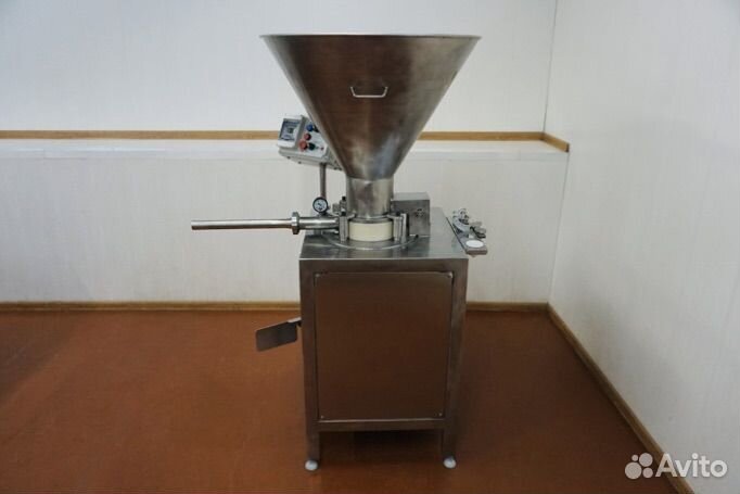 Шприц колбасный дозирующий с вакуумом(роторный)