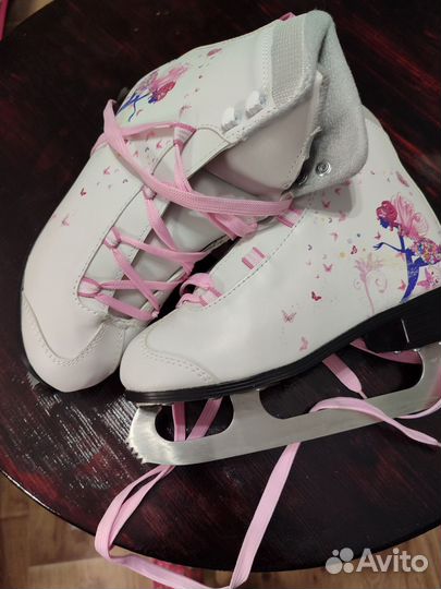 Коньки фигурные 37 размер