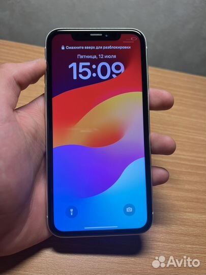 iPhone Xr, 64 ГБ